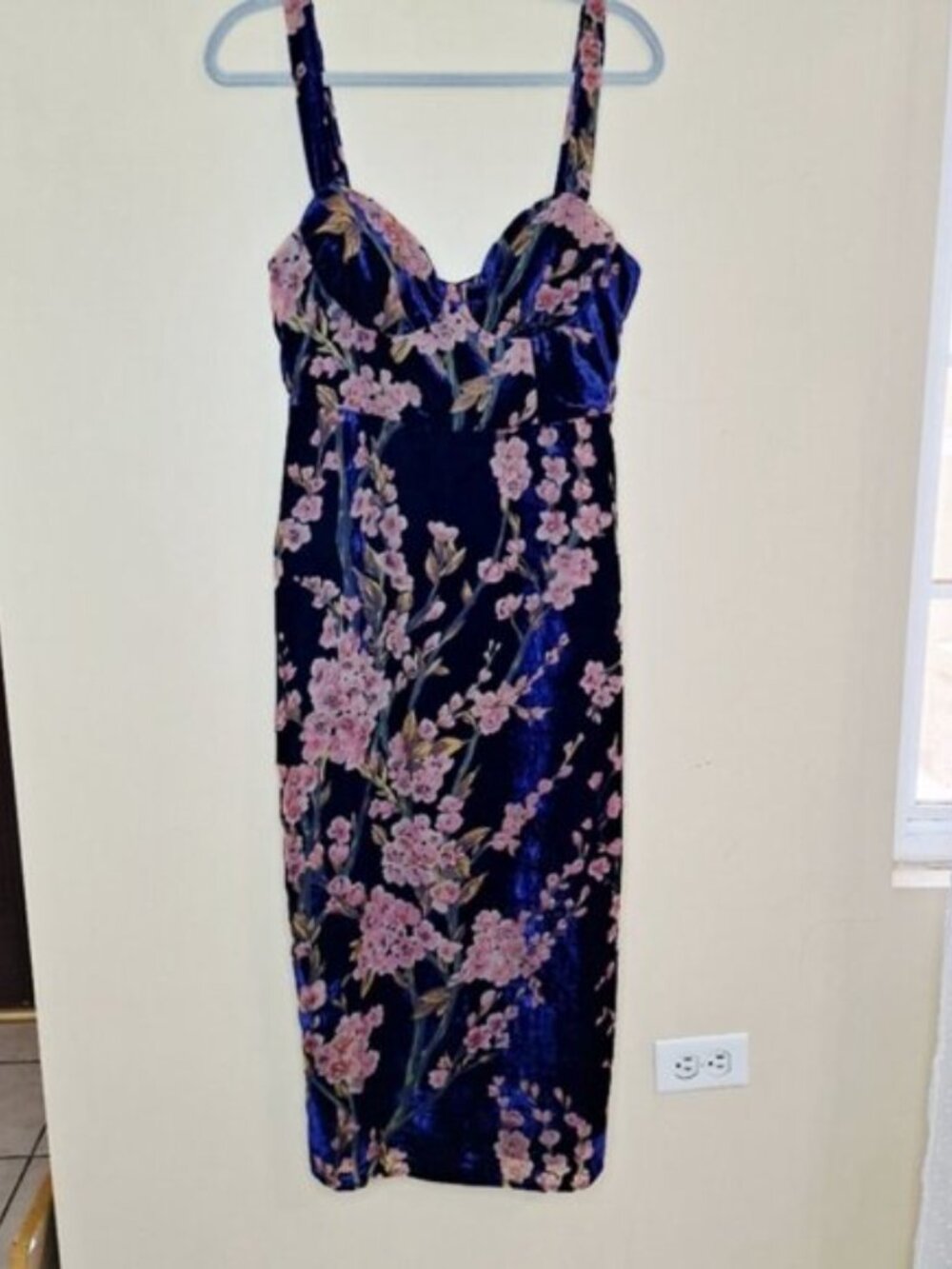 Lulus Velvet Floral Midi Dress Lace-Up Back Side Slit Romantic Dress Large - Picture 7 of 12